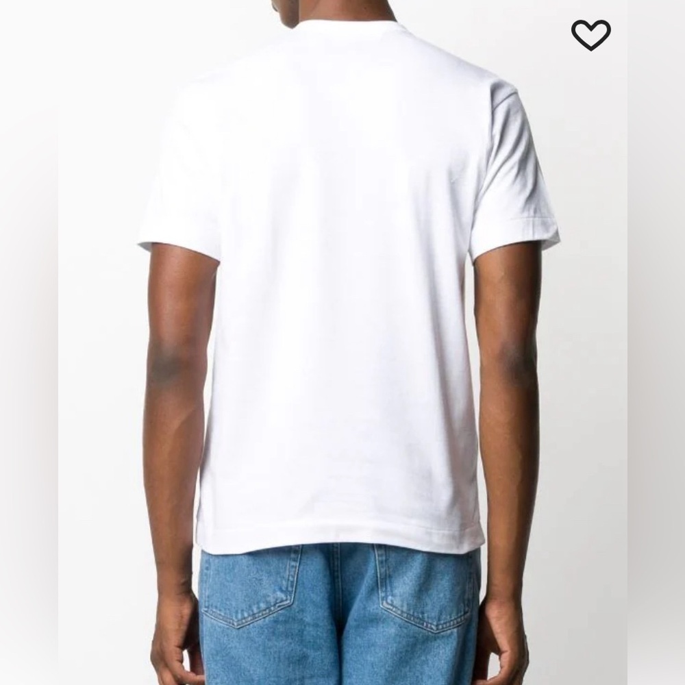 Comme Des Garçons Play
applique logo T-shirt - Picture 2 of 4